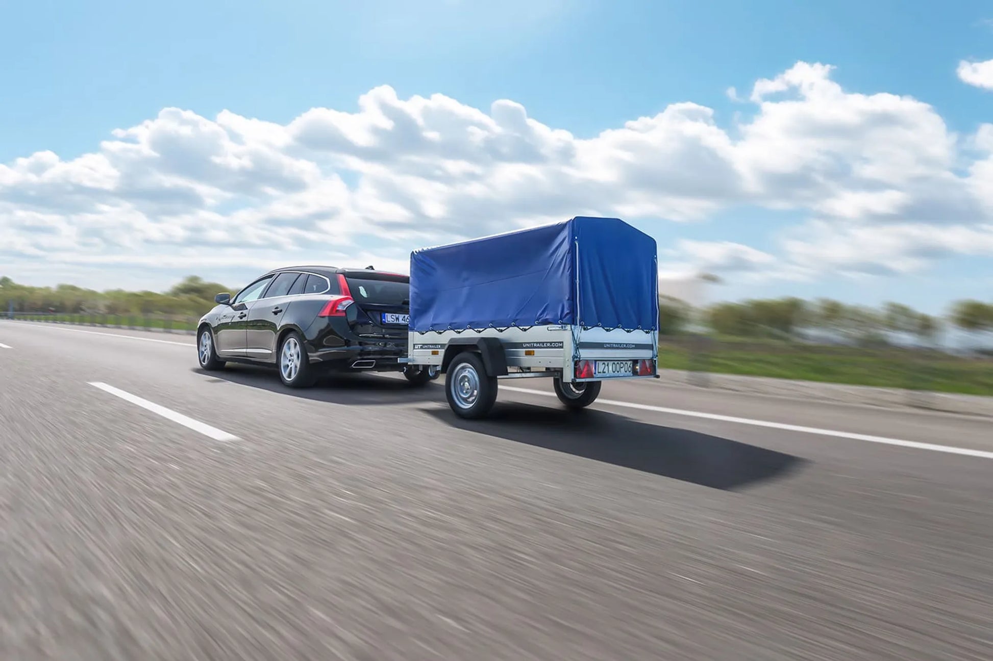 Anhänger Garden Trailer 200 KIPP 200x106 cm 750 kg - Mit Hochspriegel, blauer Hochplane und Stützrad