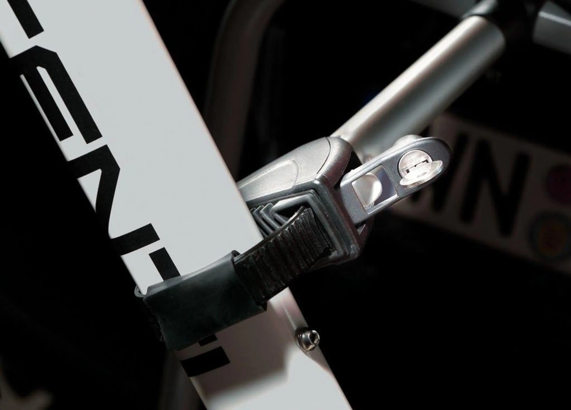 Atera Strada EVO 3, 20,1 kg, 1080 mm, 735 mm, 280 mm