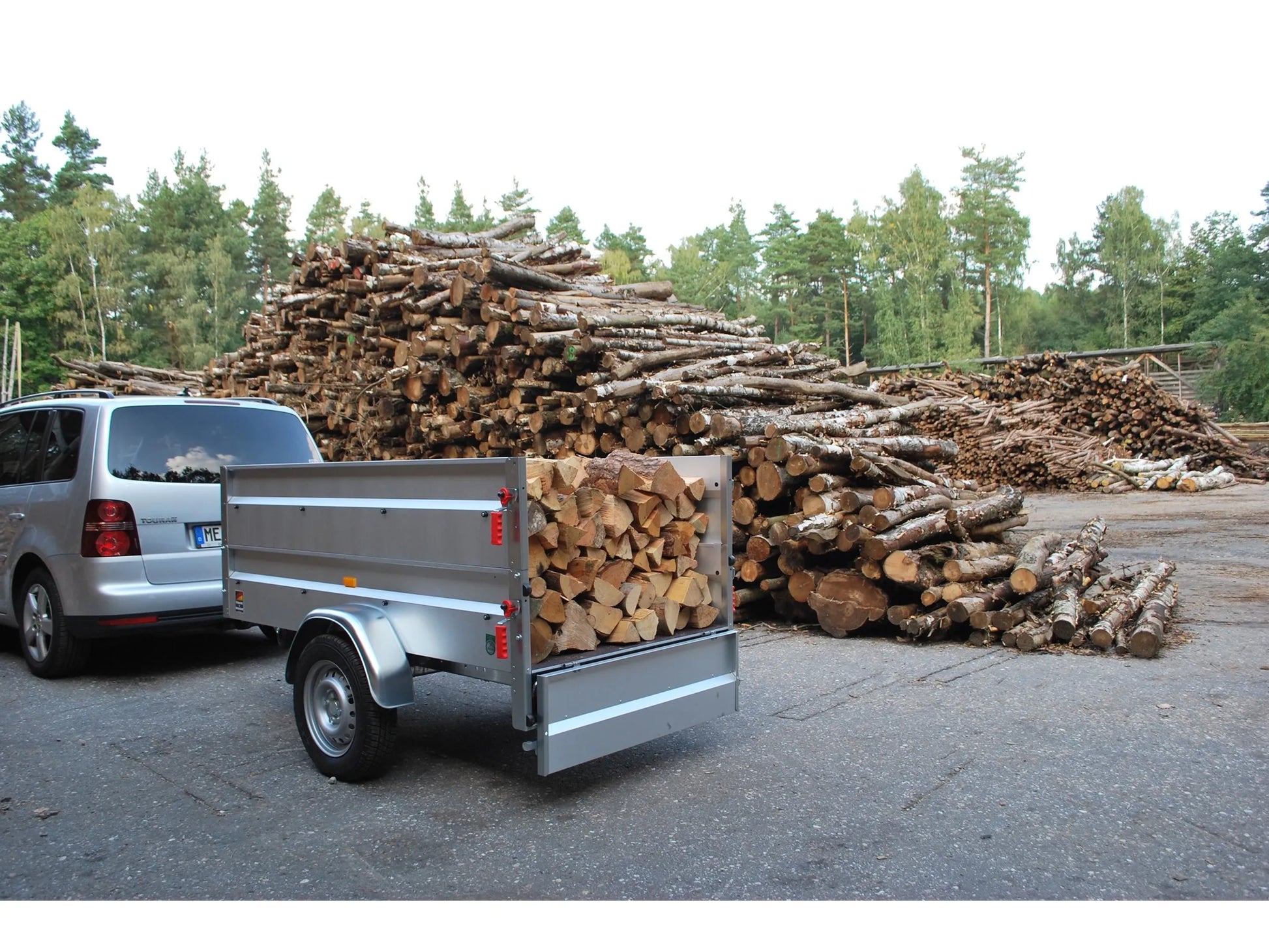 Stema Anhänger Basic 850 kg Inkl. Bordwandaufsatz und Flachplane