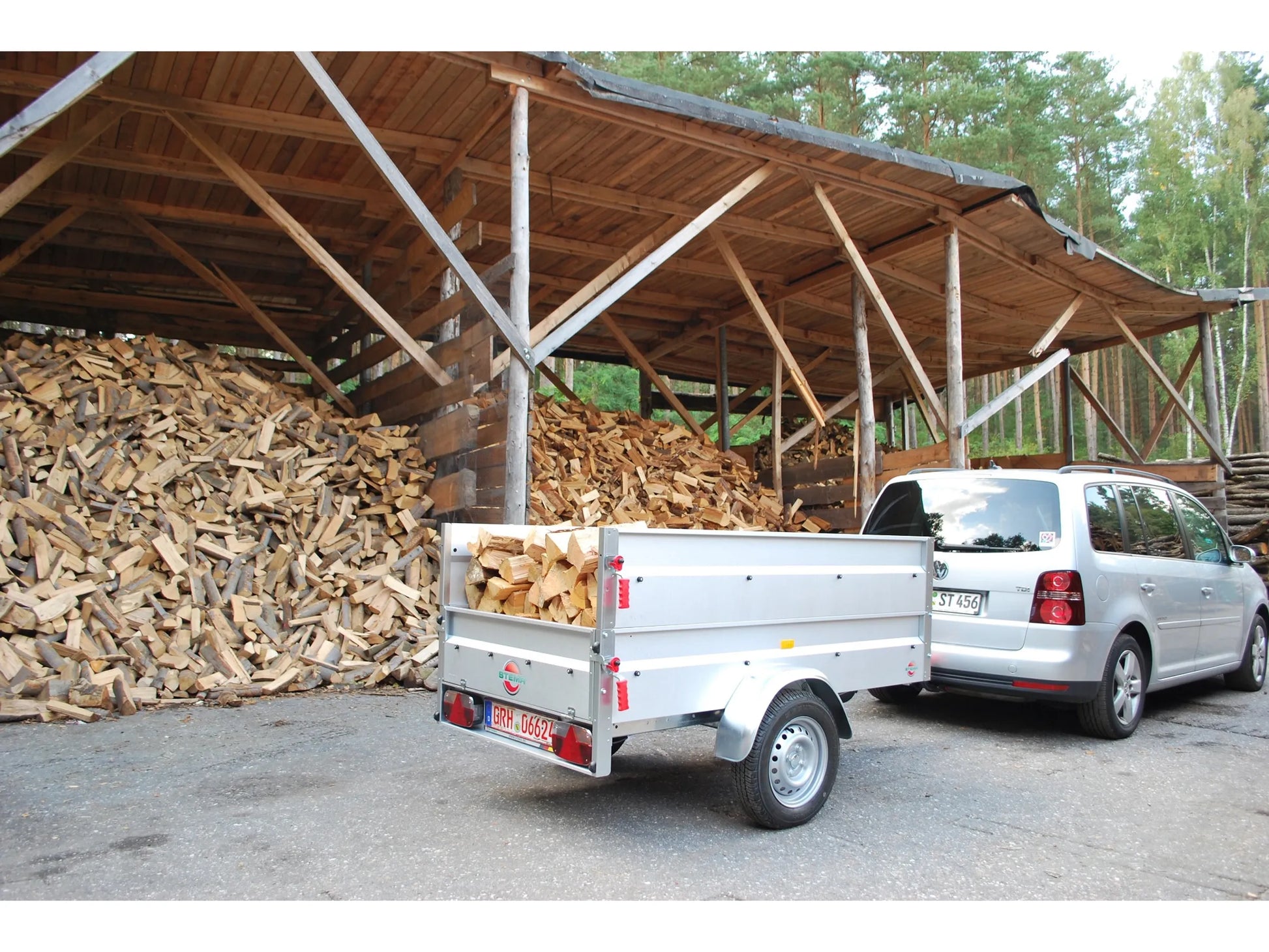 Stema Anhänger Basic 850 kg Inkl. Bordwandaufsatz und Flachplane